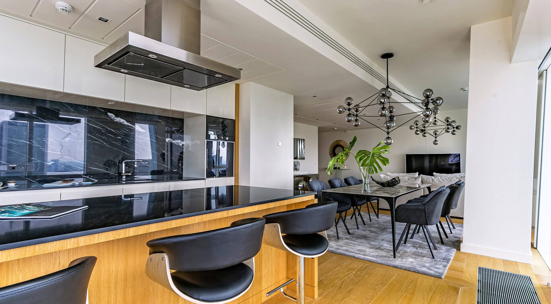 Luksusowy apartament 160 m² z widokiem na Warszawę