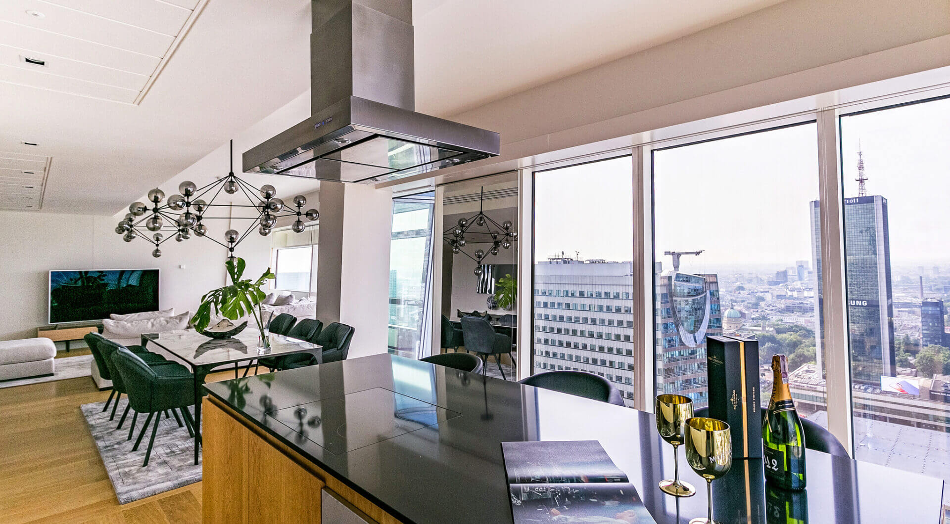 Luksusowy apartament 160 m² z widokiem na Warszawę
