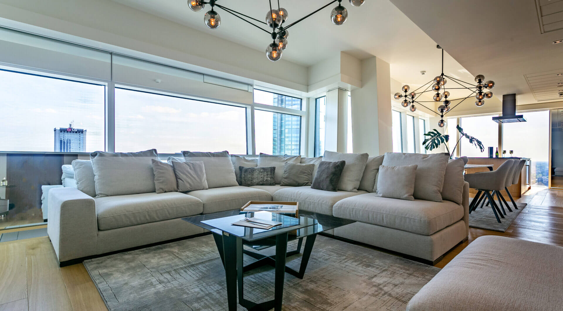 Luksusowy apartament 160 m² z widokiem na Warszawę